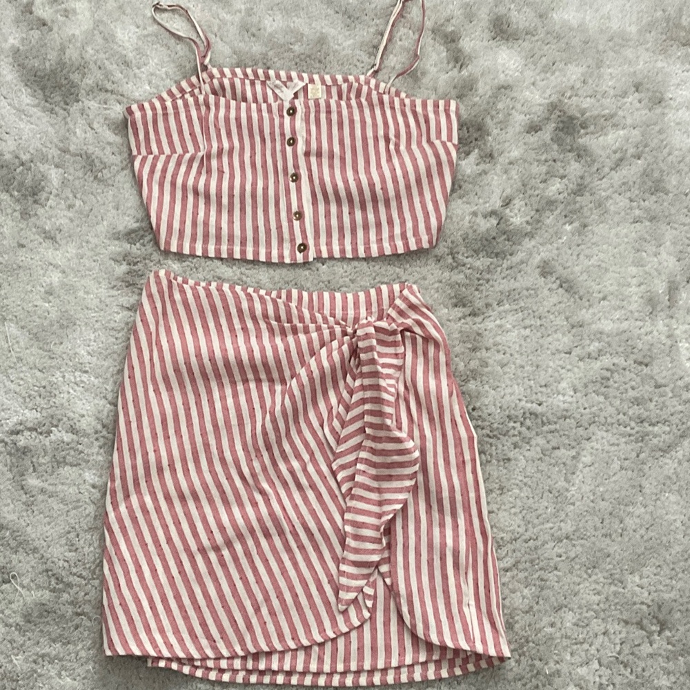 Billabong Pink and White Striped Skirt Set
